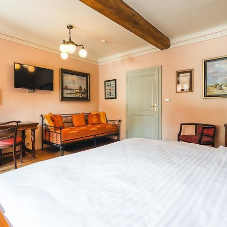 Hotel Krčínův Dům Cesky Krumlov Exterior foto