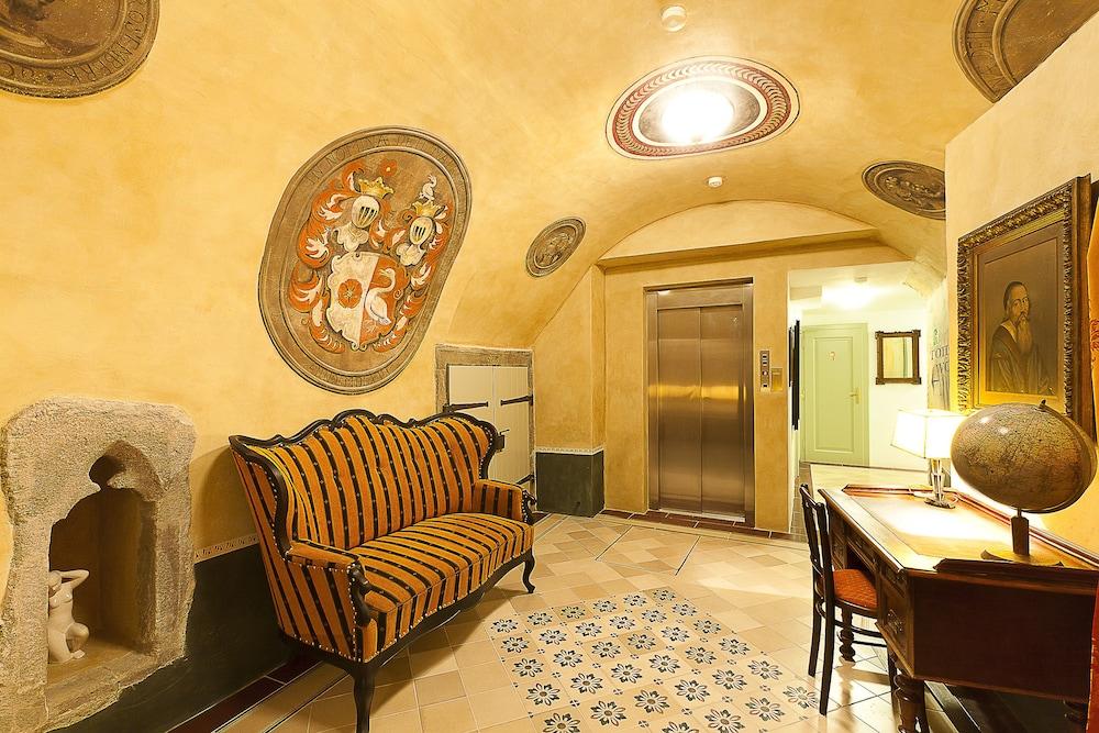 Hotel Krčínův Dům Cesky Krumlov Exterior foto