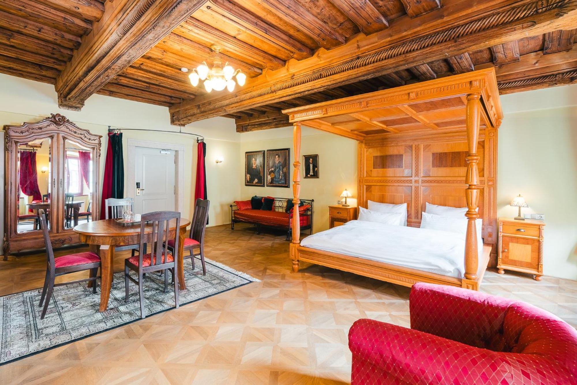 Hotel Krčínův Dům Cesky Krumlov Exterior foto
