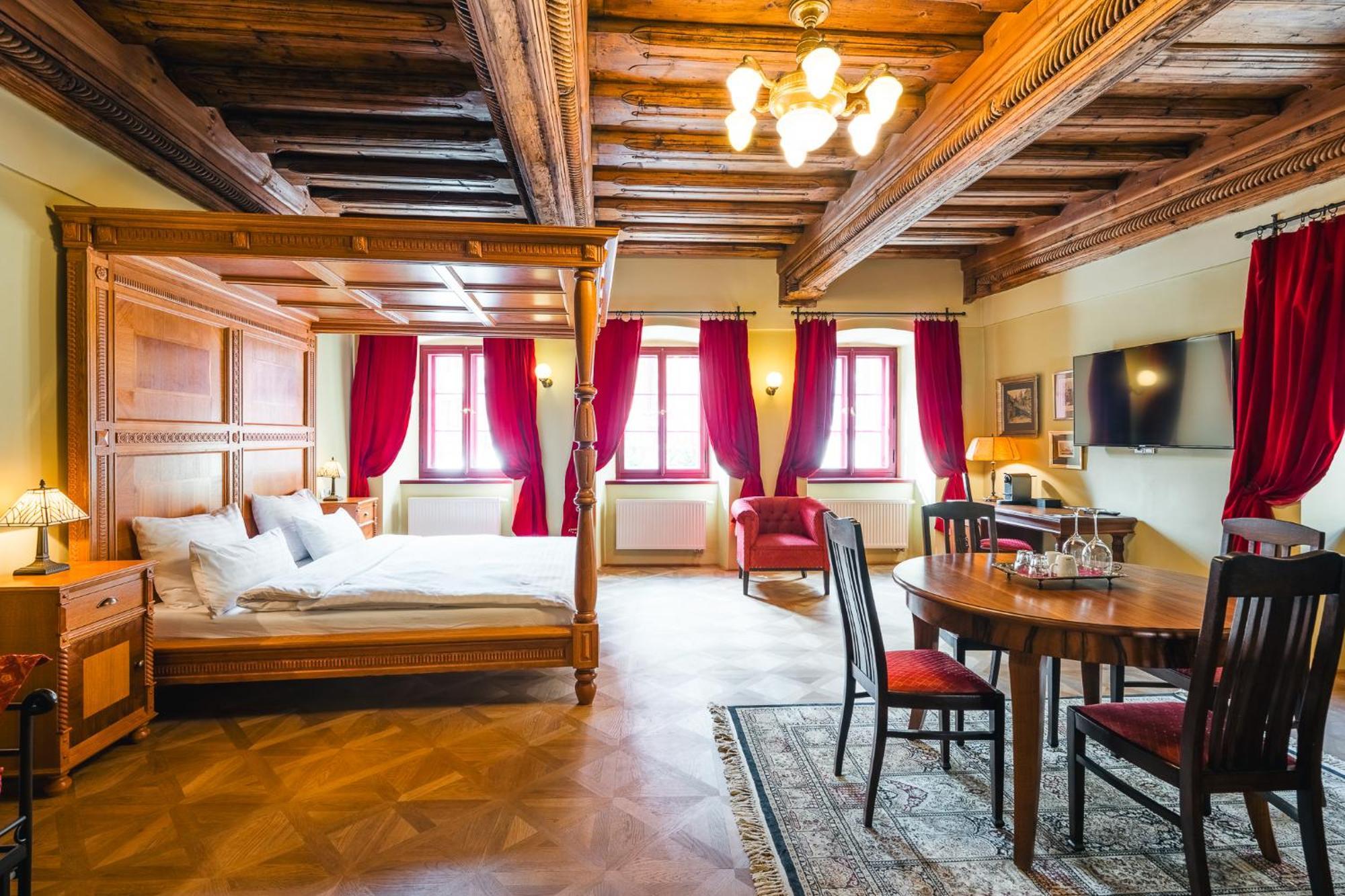 Hotel Krčínův Dům Cesky Krumlov Exterior foto